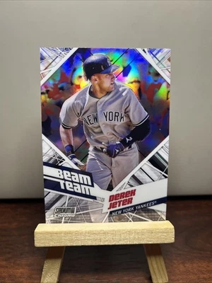 2021 Topps Stadium Club Chrome Derek Jeter Beam Team Yankees - Image 1 of 2