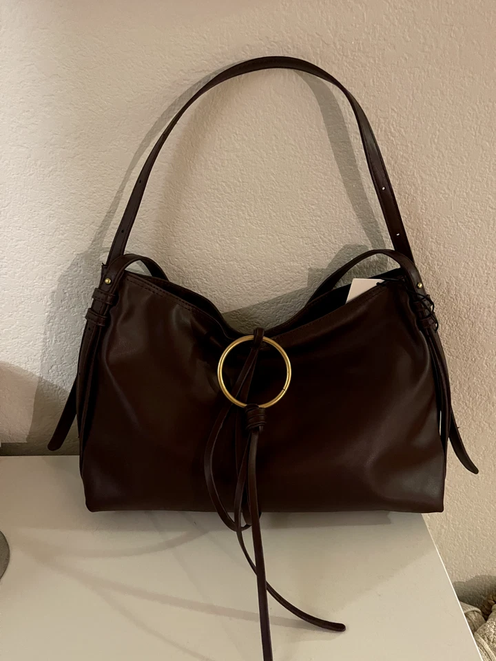 Bolso de hombro Zara otoño/invierno chic oficina borgoña con anillo de metal. Nuevo con etiquetas Foto 1 de 4
