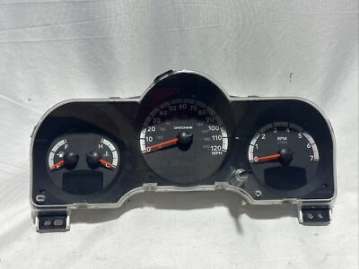 Dodge Nitro 2011 velocímetro cuadro de instrumentos indicadores 05172368AA Foto 1 de 4