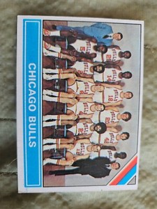 1975 Topps NBA 206 Chicago Bulls Team Card. Love,Sloan,Van Lier, Boerwinkle, Thu