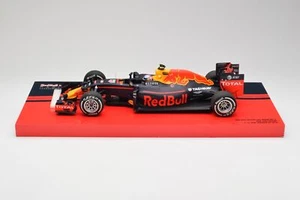 147160533 F1 Red Bull RB12 M.Verstappen Spanish GP Winner 2016 Minichamps 1/18 - Picture 1 of 6