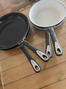 LOT OF 4 Cuisinart Classic Nonstick 12-Inch and 10 inch skillets - Picture 1 of 6