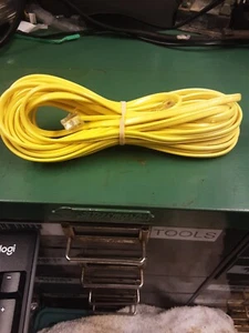 25 Fuß Modular Telefonleitung Kabel Stecker RJ-11 4 Draht Hohe Sichtbarkeit Gelb - Bild 1 von 4