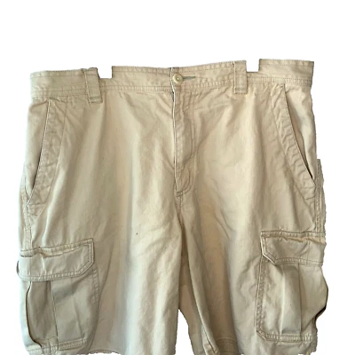 Shorts Columbia Cargo masculino 34 Omni Shade seis bolsos forrado bronzeado caminhada - Imagem 1 de 4