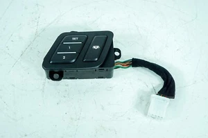 09-14 Hyundai Genesis OEM Left Driver Seat Memory Switch 5098 - Bild 1 von 17