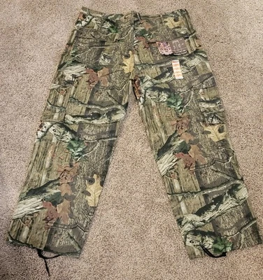 Mossy Oak Break-Up Infinity Cargo Pants - Men's XL (40x42) - New w/Tags - Image 1 of 4