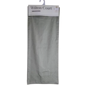 Corredor de mesa Wilton Court verde eucalipto damasco 100 % algodón 14"x70" - Imagen 1 de 6