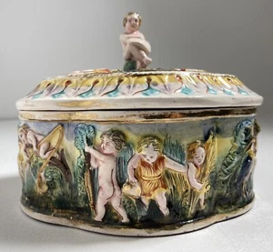 Vintage Italian Capodimonte Lidded Porcelain Candy Dish Trinket Box 1933 - Picture 1 of 11