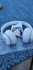 NEW BUDWEISER BLUETOOTH WHITE RED WIRELESS HEADPHONES + USB CHARGER CABLE