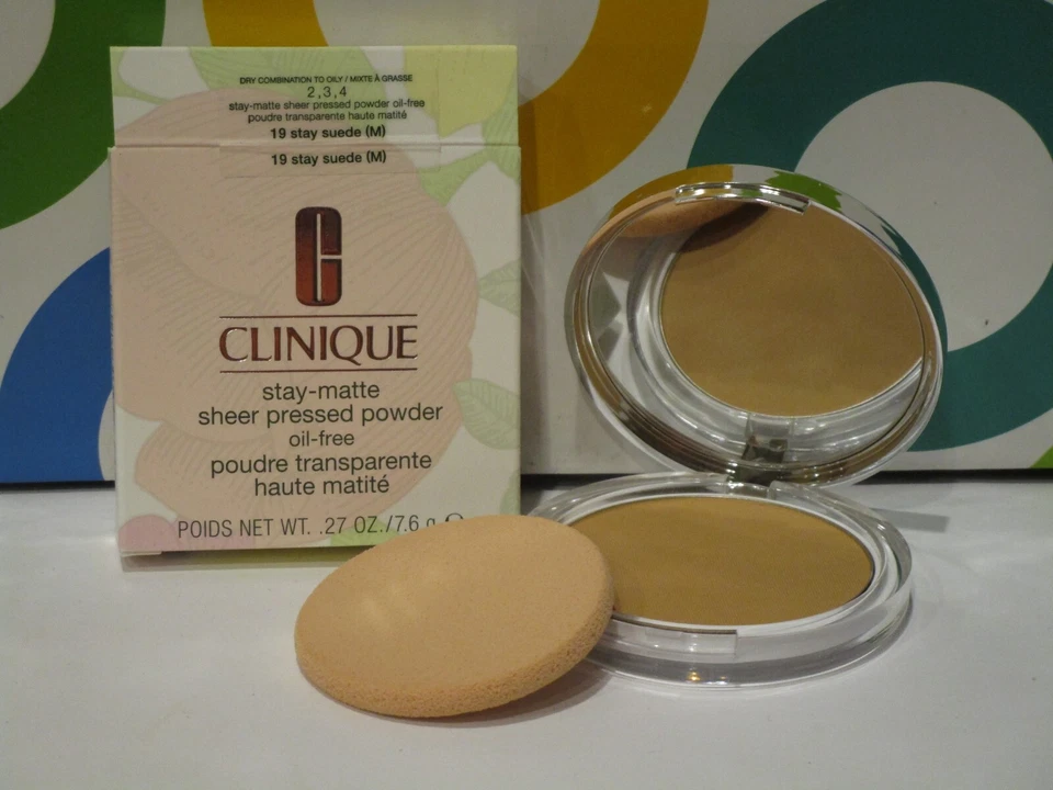 CLINIQUE ~ STAY MATTE SHEER PRESSED POWDER ~ # 19 STAY SUEDE ~ .27 OZ - Image 1 of 1