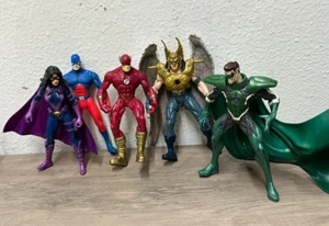Retro Lot Of 5 DC Kenner TOTAL JUSTICE Superhero Action Figures Atom Huntress + - Picture 1 of 8