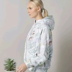 NEW Balance Women NB Essentials Botanical Hoodie Hooded Jacket Pastel Floral SM - Picture 1 of 18