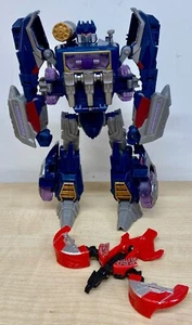 Transformers: Generations - Soundwave & Laser Beak Actionfiguren Voyager Class - Bild 1 von 8