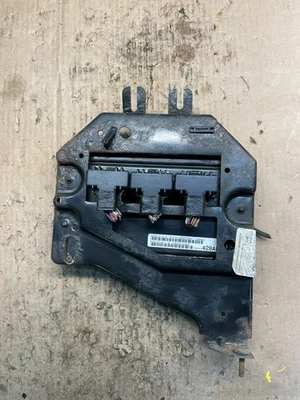 Jeep Grand Cherokee 1999 4,7 L ECM ECU motor control módulo informático T7150 DG Foto 1 de 4