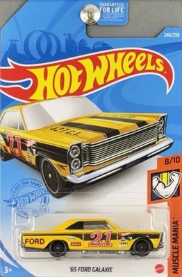 Ford Galaxie 2021 Hot Wheels '65 amarillo Treasure Hunt Muscle Mania 8/10 240/250 Foto 1 de 2