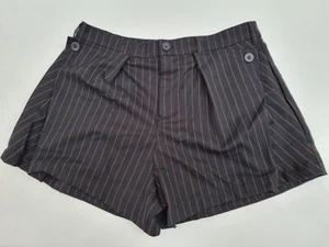 Free People Shorts Black Pinstripe Shorts, Size UK 12 US 8, 30" Waist. - Picture 1 of 6