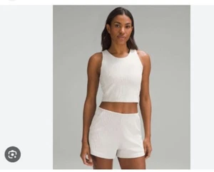 Lululemon Size XL ribbed softstreme mockneck cropped tank bone - Picture 1 of 2