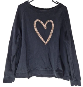 Stella & Gemma Love Heart Leopard Crew Sweater Jumper Pullover Women's Size M - Picture 1 of 6