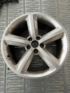 Cerchio AUDI 9JX18H ET52 8J0601025M-8J0601025CE - Foto 1 di 2