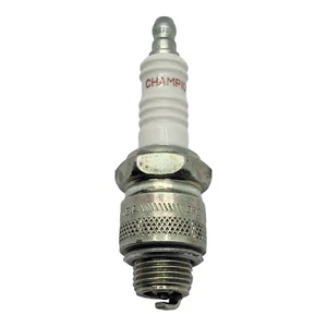 Champion 592 RJ12C Zündkerze 14 mm 759-3332 BR6S G6RC WR9E R44 C49 AR10 124 LM49 - Bild 1 von 6