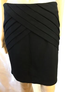New VIVIENNE TAM Black/Gold Zip Back,Pencil Skirt 4 NWT - Picture 1 of 11