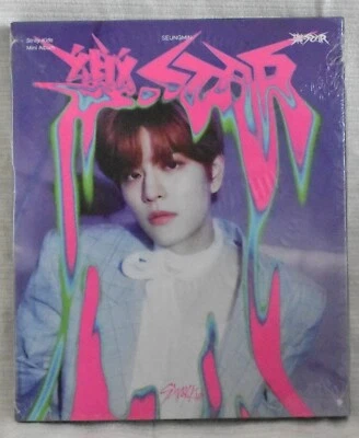 STRAY KIDS MINI ALBUM -ROCK-STAR- POSTCARD VER. CD+POSTCARD FEAT.SEUNGMIN-SEALED Foto 1 de 2