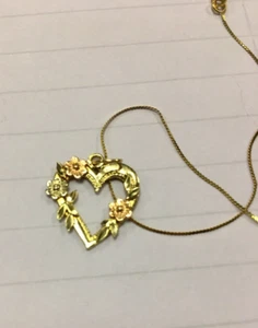 14K YELLOW ROSE GOLD FLOWER HEART NECKLACE Ladies Jewelry Tri Tone VTG 16" chain - Picture 1 of 9