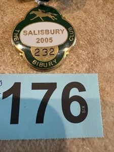 salisbury race course the bibury club pass/badge 2005 - Picture 1 of 2