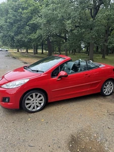 2014 Peugeot 207cc automatic leather heated seats - Picture 1 of 8