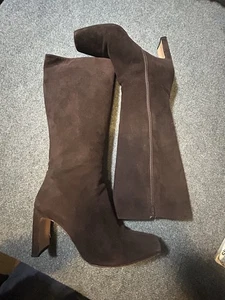 ST.JOHN Suede Made In Italy 👠 Tall Brown High Boots Sz 8.5 B - Picture 1 of 8