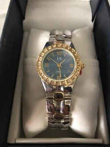 New Laura Scott Silvertone w Gold Face & Crystals battery operated Watch - Picture 1 of 12