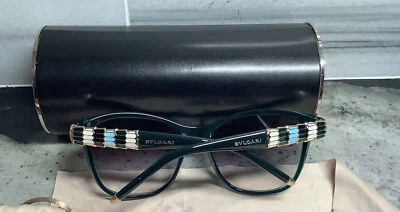 Gafas de sol de moda para mujer Bvlgari Serpenti escala serpiente verde y blanco con estuche Foto 1 de 4