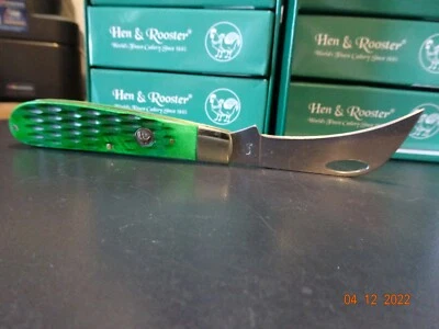 HEN & ROOSTER 4" CL. HAWKBILL GREEN PICK BONE HANDLE  POCKET KNIFE  BLADE 4116GS - Image 1 of 4