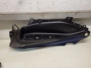 YAMAHA X-MAX 400 FOOT PANEL YP400R XMAX 2017 * (15444) - Picture 1 of 4