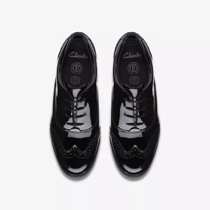 BNIB Clarks Girls AUBRIE TAP Y Black Patent Leather School Shoes - Picture 1 of 6