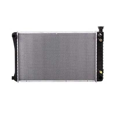 Radiator For 1990 Chevrolet R2500 Suburban Foto 1 de 4