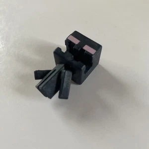 Screaming Enderman Minecraft Mini Figure - Picture 1 of 4