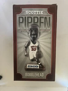 Athletico Scottie Pippen Bobblehead (nuovo—Bulls Legend #33) - Foto 1 di 8