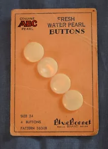 3612 Vintage Blue Bonnet Shell MOP Button Card, Buchstaben Grafik - Bild 1 von 1