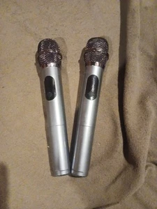 Microphones, Wireless Hand Held Pair, Kereokee - Picture 1 of 1