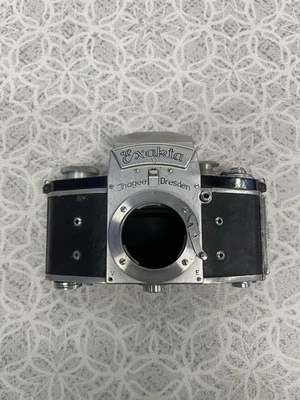Cuerpo de cámara SLR Exakta V Ihagee Dresden Alemania 35 mm sin probar Foto 1 de 4