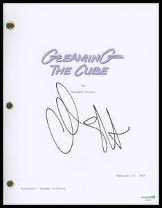 Christian Slater "Gleaming the Cube" AUTOGRAPH Signed Script Screenplay ACOA - Picture 1 of 2