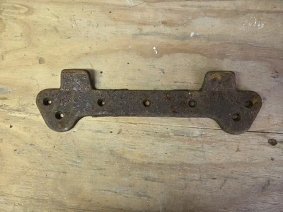 Antiguo soporte estándar de hierro fundido para fregadero de granja Foto 1 de 4