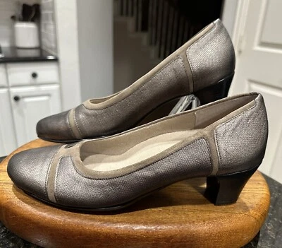 Zapatos de tacón bajo Munro Jillian color topo talla 10N hechos en EE. UU. excelente estado Foto 1 de 4