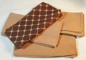 Vintage Dinner Napkins #43 Lot of 4, Brown Fabric Hemmed Border 18" Square - Picture 1 of 2