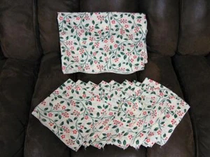 Bonito mantel rectangular 58" x 78" y 8 servilletas a juego floral verde rojo - Imagen 1 de 4