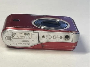 General Electric GE A1251 12.2 MP Digital Camera, 5x Optical Zoom - Picture 1 of 22