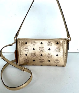 Bolso Bandolera MCM Aren Dorado Visetos Cremallera Superior Nuevo con Etiquetas $630 - Imagen 1 de 16