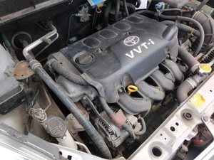 Toyota Yaris Verso Motor Engine 1.5 77kw 1NZ-FE 124597km BJ2004 - Bild 1 von 2