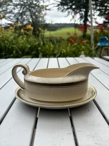 Bristol Pottery Pountney & Co Grecian Gravy Boat - Picture 1 of 7